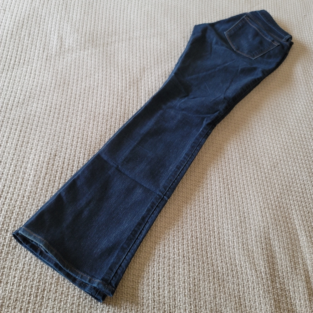 LOFT Curvy Boot cut jeans